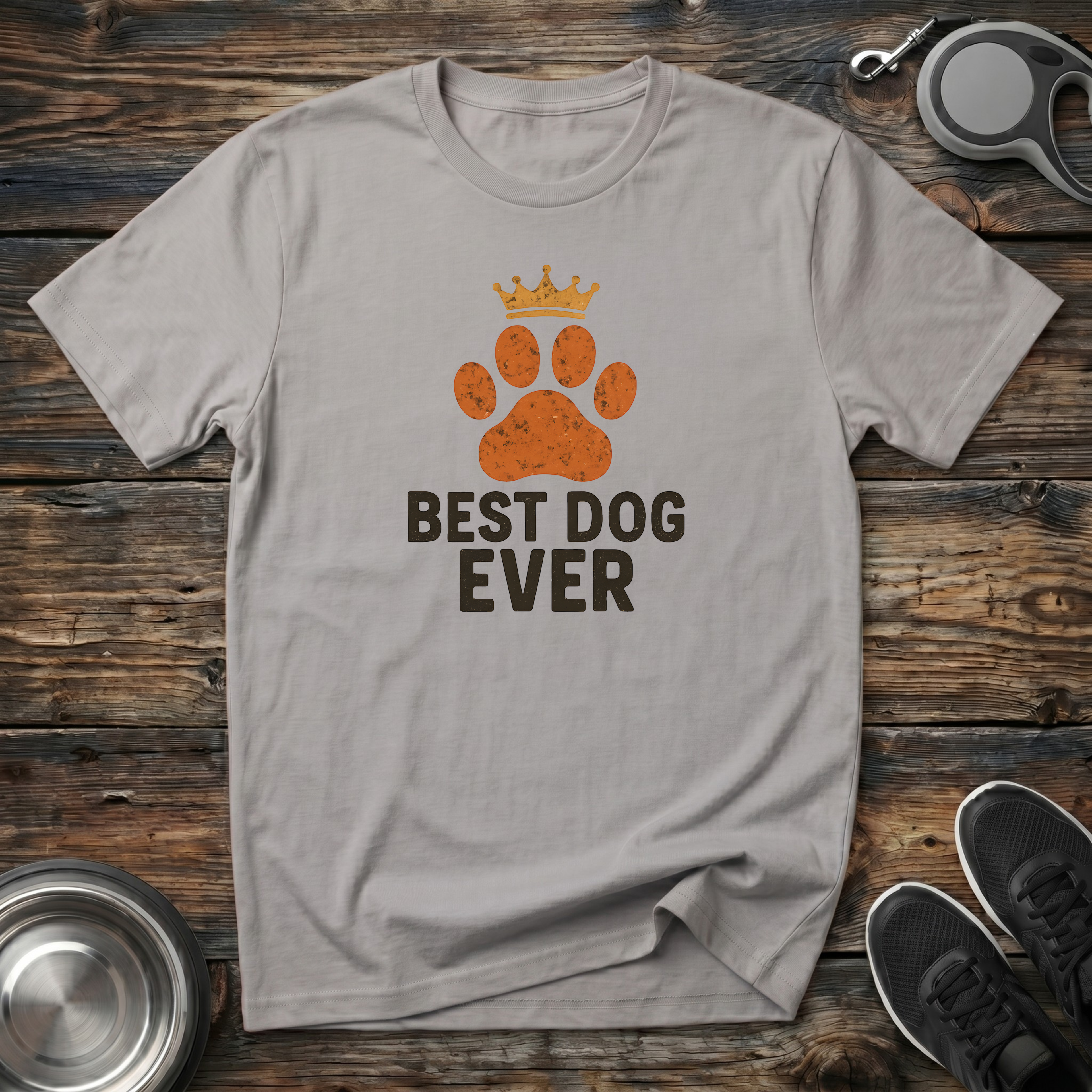Best Dog Ever Crowned Paw Print T-Shirt – Funny Dog Lover Graphic Tee for Dog Moms, Dog Dads & Pet Parents