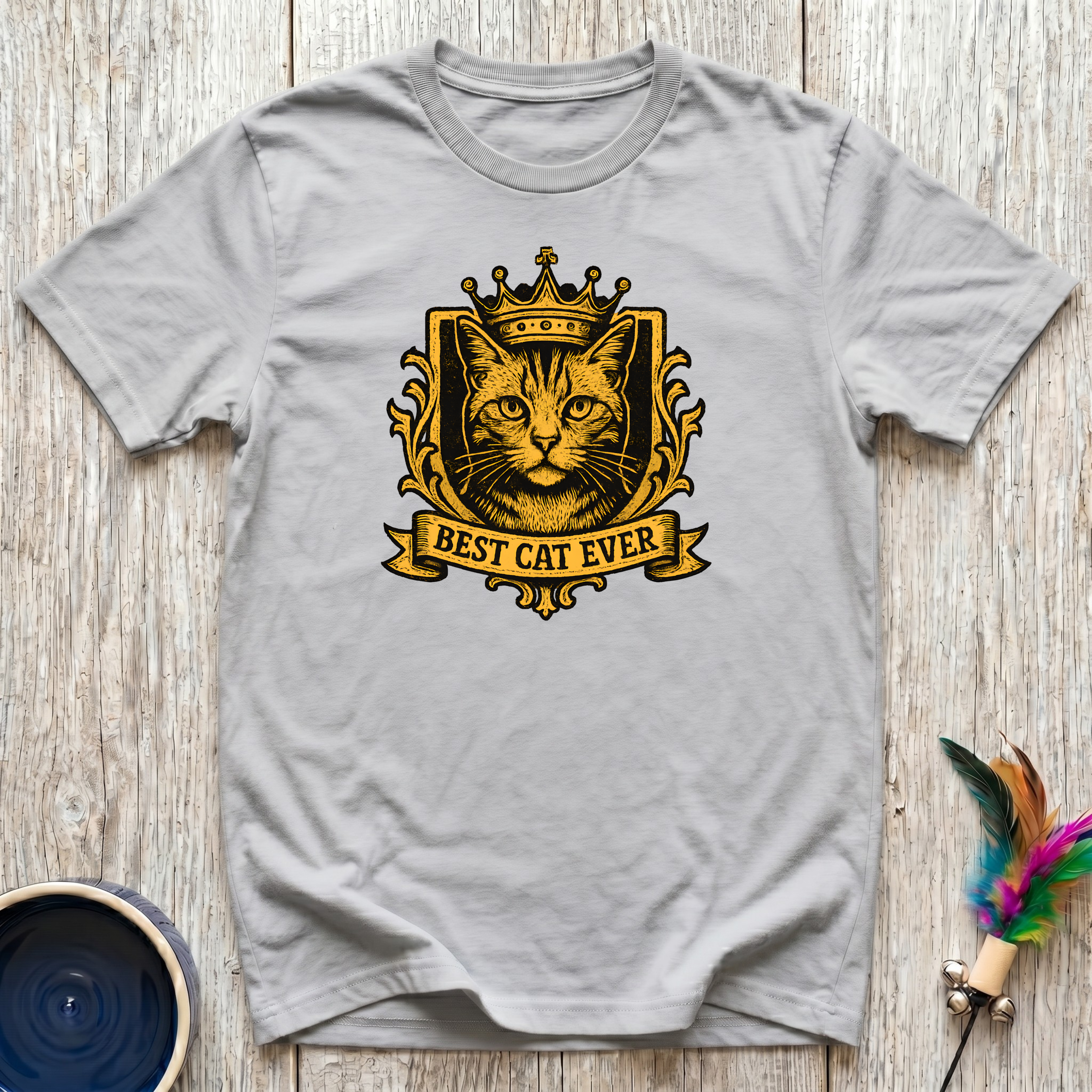 Best Cat Ever T-Shirt | Funny Royal Cat Lover Tee | Cat Mom Dad Regal Gift