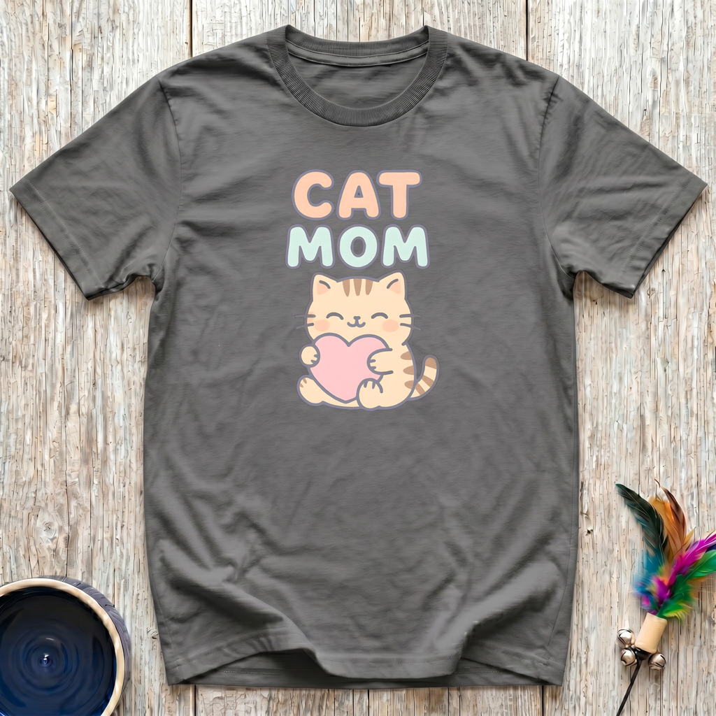 Cat Mom Kawaii Heart Kitty T-Shirt – Cute Cat Mom Graphic Tee for Cat Lovers, Cat Mamas & Feline Obsessed Women