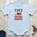 Cats Before People Funny Cat Lover T-Shirt – Bold Retro Cat Graphic Tee for Cat Moms & Introverts Who Love Cats